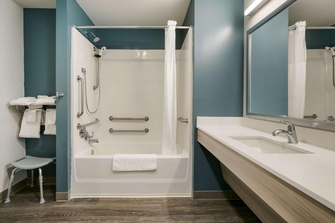 Woodspring - Cedar Bluff Hotel 2*
