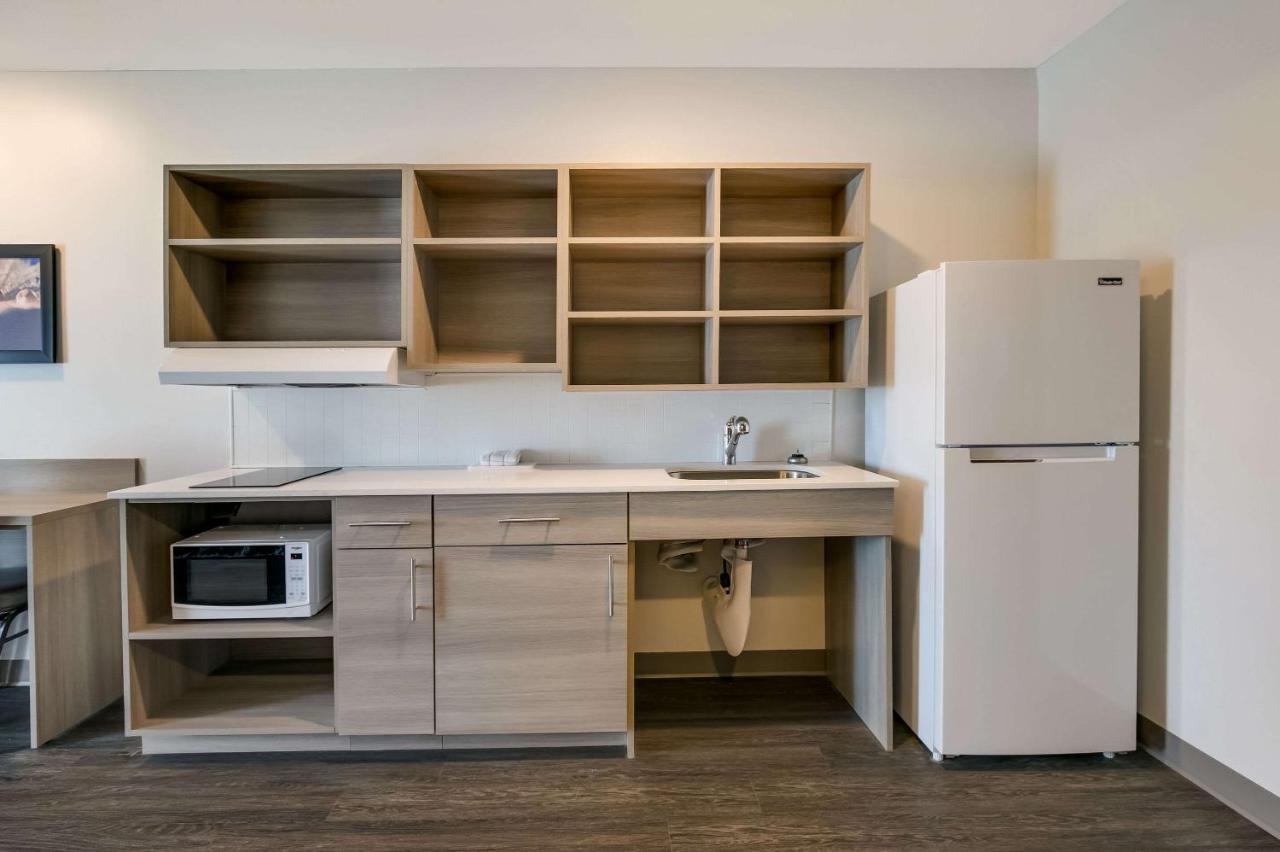 Woodspring - Cedar Bluff Knoxville